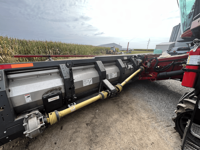 Drago corn head left header
